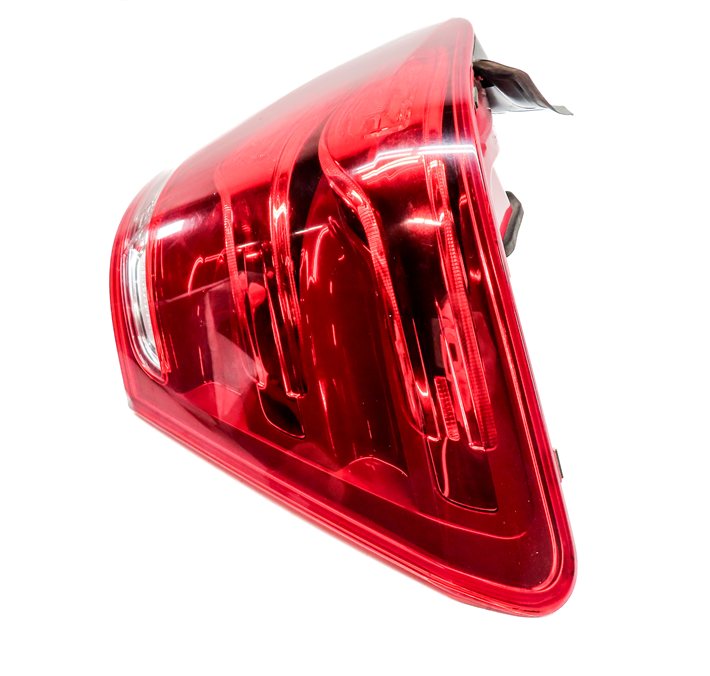 Thumbnail 4: 13-15 MERCEDES GLK250 GLK350 (X204) RIGHT PASSENGER TAILLIGHT BRAKE LIGHT LAMP