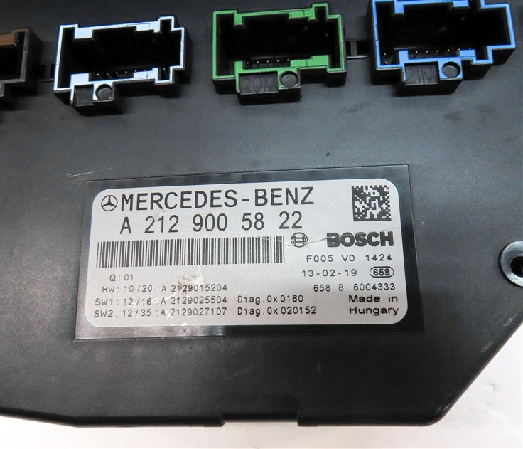 Thumbnail 5: 2013 MERCEDES GLK250 (X204) 2.1L DIESEL (OM651) FRONT FUSE RELAY SAM MODULE