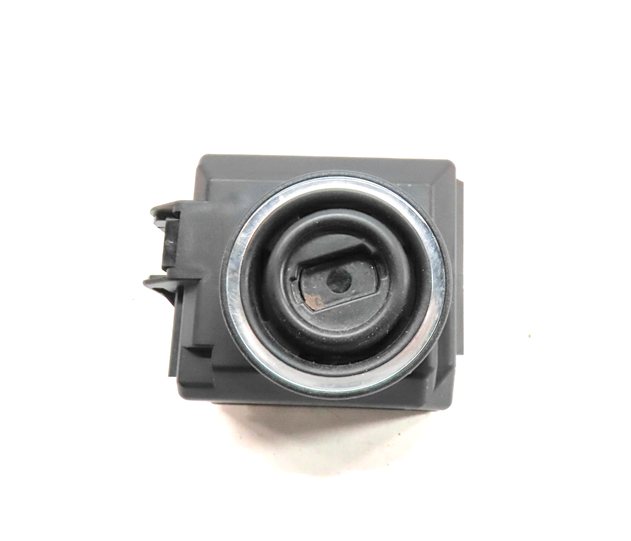 Thumbnail 3: 2010-2015 MERCEDES E GLK CLS SLS CLASS (C197 W204 W212 X204) IGNITION SWITCH