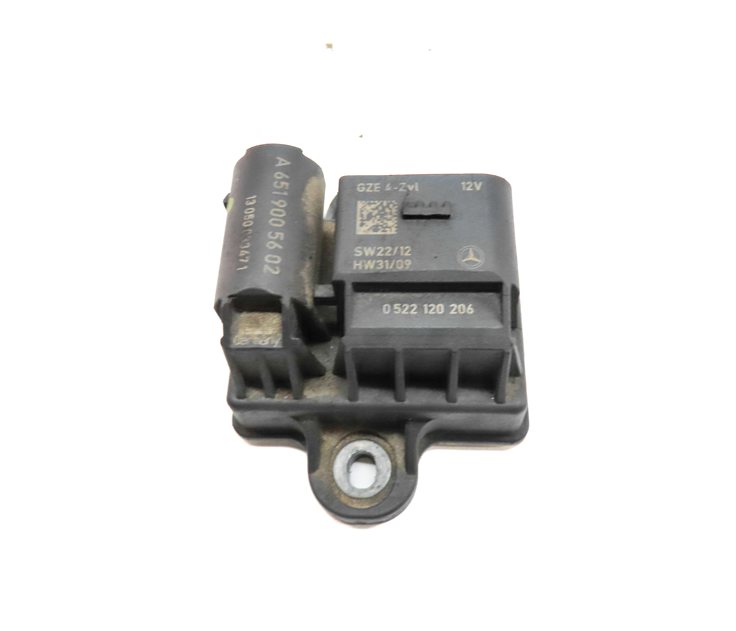 Thumbnail 3: 2013 MERCEDES GLK250 (X204) 2.1L DIESEL (OM651) ENGINE GLOW PLUG RELAY MODULE
