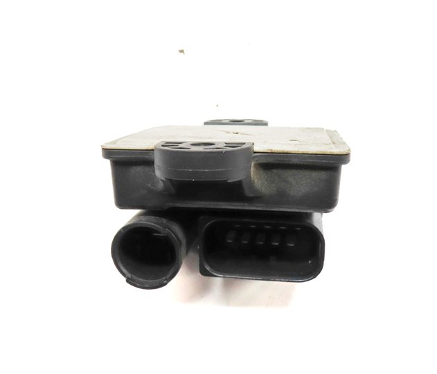 Thumbnail 5: 2013 MERCEDES GLK250 (X204) 2.1L DIESEL (OM651) ENGINE GLOW PLUG RELAY MODULE