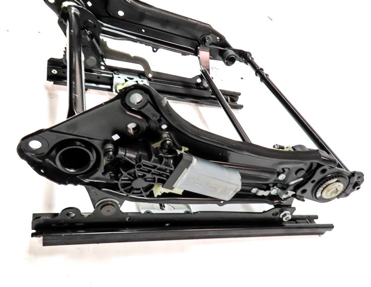 Thumbnail 3: 10-15 MERCEDES GLK250 GLK350 (X204) RIGHT FRONT PASSENGER SEAT TRACK (w/ MEMORY)