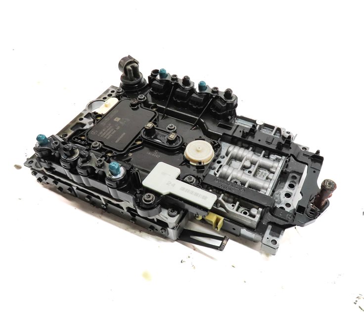 13 MERCEDES GLK250 X204 OM651 DIESEL AUTO TRANSMISSION VALVE BODY w/MECHATRONIC