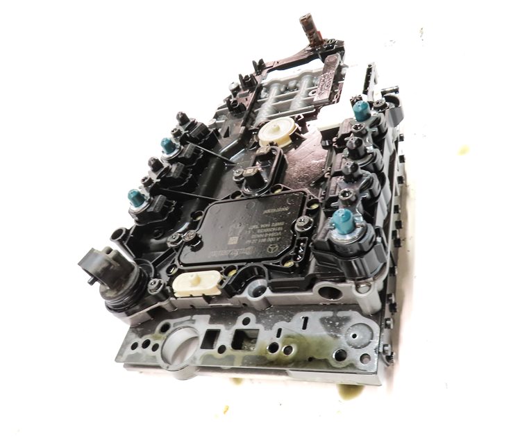 Thumbnail 4: 13 MERCEDES GLK250 X204 OM651 DIESEL AUTO TRANSMISSION VALVE BODY w/MECHATRONIC