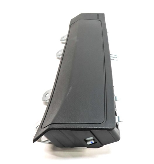 Thumbnail 4: 14-20 MERCEDES CLA GLA CLASS (C117 W117 X156) LEFT DRIVER KNEE AIRBAG (BLACK)