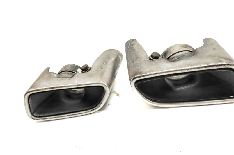 Thumbnail 2: 2014-2019 MERCEDEES CLA250 (C117 W117) LEFT & RIGHT EXHAUST TIP SET/2