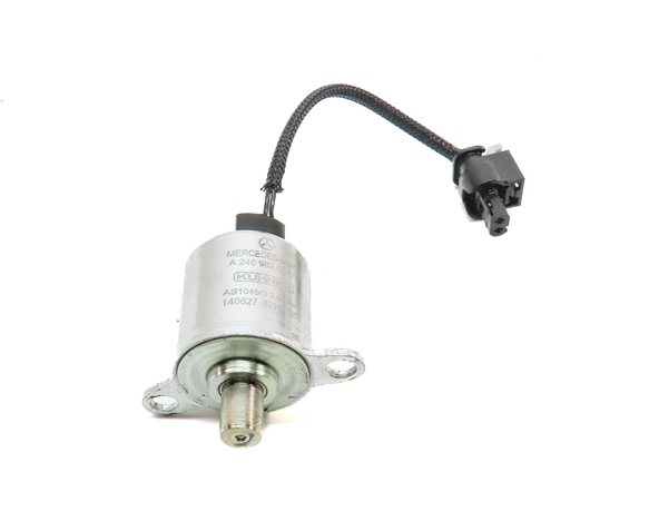 Thumbnail 2: 2014 MERCEDES CLA250 (C117) ELECTRIC STEERING GEAR RACK & PINION SOLENOID SENSOR
