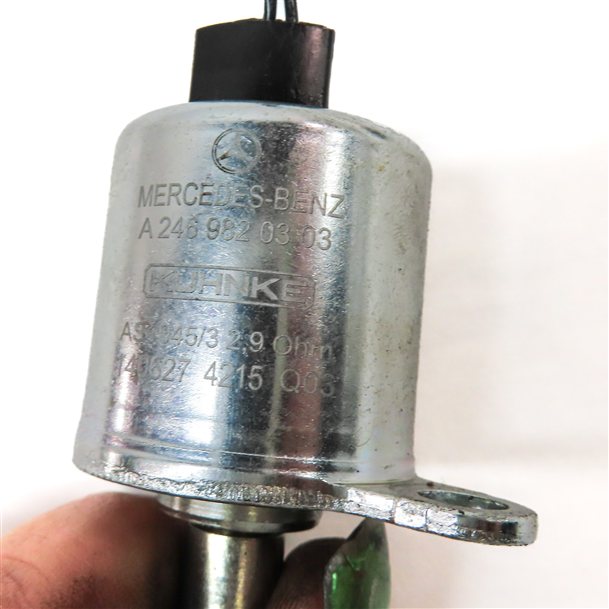 Thumbnail 6: 2014 MERCEDES CLA250 (C117) ELECTRIC STEERING GEAR RACK & PINION SOLENOID SENSOR