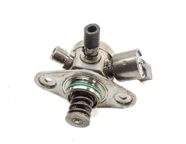 Thumbnail 4: 2013-2020 MERCEDES B250 CLA250 GLA250 (C117 W156 W246) HIGH PRESSURE FUEL PUMP
