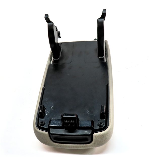 Thumbnail 6: 14-15 MERCEDES CLA250 C117 FRONT CENTER CONSOLE ARMREST LID COVER (Gray)
