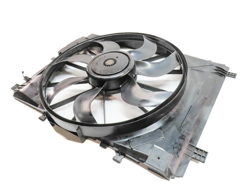 13-20 MERCEDES B CLA GLA SLK CLASS (C117 W172 W246 X156) RADIATOR COOLING FAN