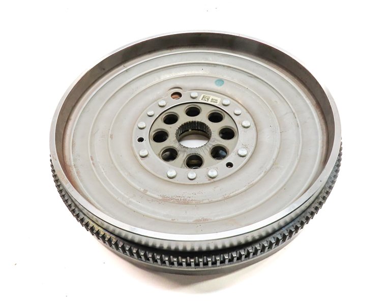 Thumbnail 4: 2013-2018 MERCEDES B250 CLA250 GLA250 (C117 W156 W246) AUTO DUAL MASS FLYWHEEL