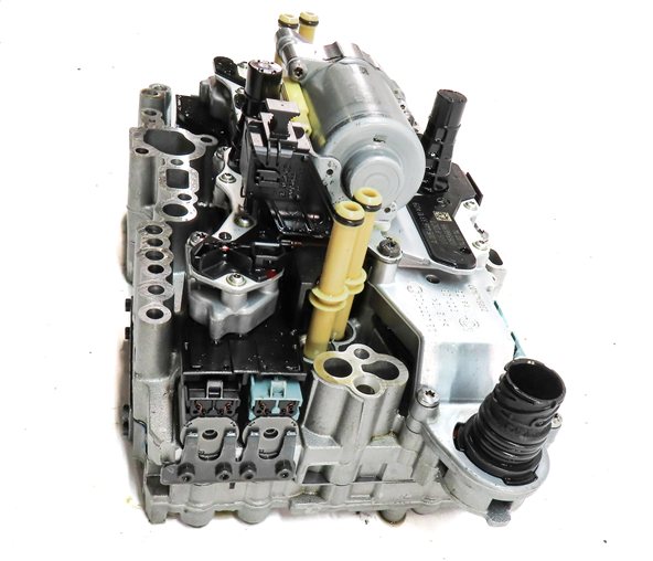 Thumbnail 3: 2014 MERCEDES CLA250 (C117) AUTOMATIC AUTO TRANSMISSION VALVE BODY ASSEMBLY