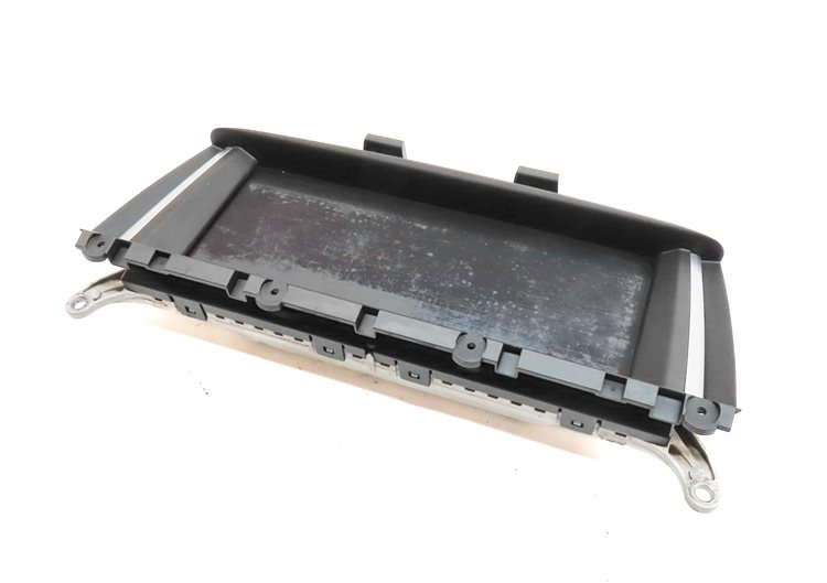 Thumbnail 2: 16-18 BMW X3 X4 (F25 F26) 8.8" NAVIGATION DISPLAY SCREEN (1 COMMUNICATION PLUG)