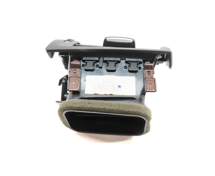 Thumbnail 3: 2017 BMW X3 (F25) FRONT LEFT DRIVER DASH HEAT AIR AC HVAC VENT (Black)