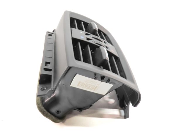 Thumbnail 3: 2017 BMW X3 (F25) REAR CENTER CONSOLE HEAT AIR AC HVAC DUAL VENT (Black)