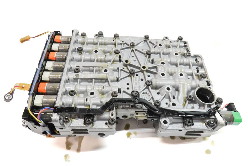 Thumbnail 11: 15-17 BMW X3 F25 2.0L RWD AUTOMATIC TRANSMISSION 8HP45Z VALVE BODY w/ OIL PUMP