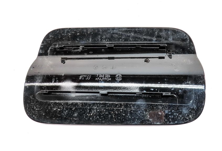 Thumbnail 6: 11-17 BMW X3 (F25) FUEL TANK FILLER DOOR LID TRIM COVER (Black)