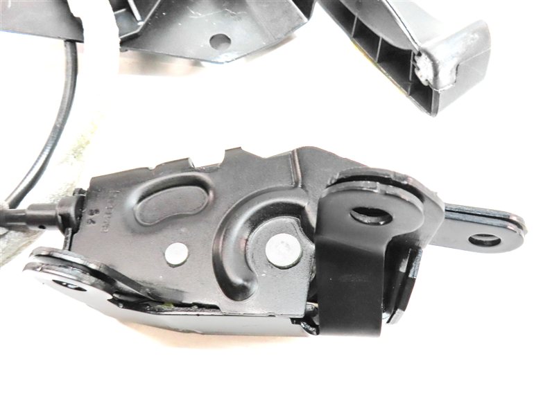 Thumbnail 6: 2012 BMW X5 (E70) REAR TRUNK LIFTGATE HATCH LID LOWER LOCK LATCH CABLE SET