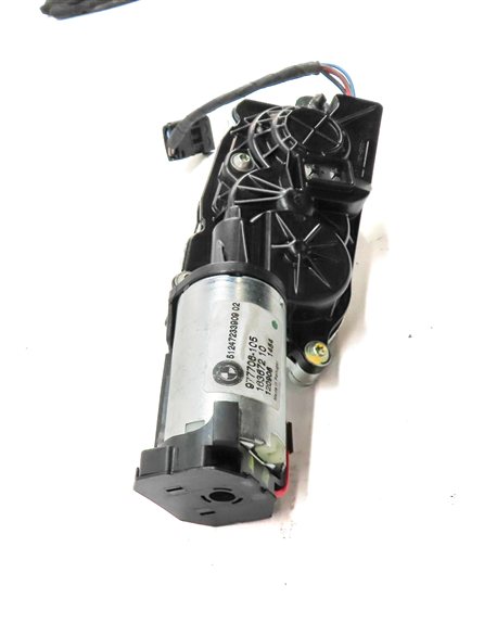 Thumbnail 4: 2012 BMW X5 (E70) REAR TRUNK LIFTGATE HATCH LID LOWER STRIKER PLATE ACTUATOR