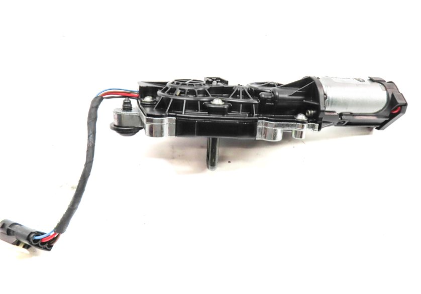 Thumbnail 6: 2012 BMW X5 (E70) REAR TRUNK LIFTGATE HATCH LID LOWER STRIKER PLATE ACTUATOR