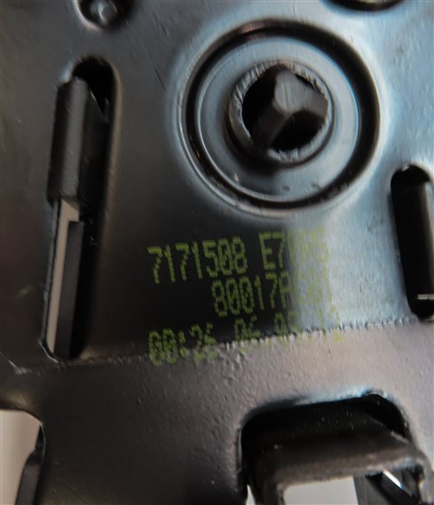 Thumbnail 6: 2012 BMW X5 (E70) REAR RIGHT FOLDING SEAT BACK RELEASE LOCK LATCH HANDLE