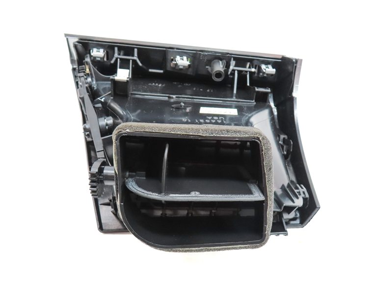 Thumbnail 5: 2012 BMW X5 (E70) FRONT RIGHT PASSENGER OUTER DASH HEAT AIR AC VENT (Black)
