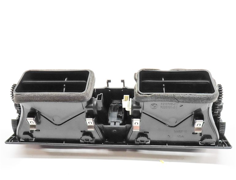 Thumbnail 5: 2012 BMW X5 (E70) FRONT CENTER DASH HEAT AIR AC HVAC DUAL VENT w/HAZARD (Black)