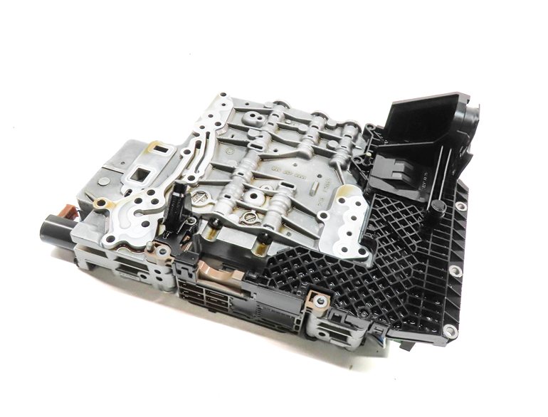Thumbnail 1: 12-13 BMW X5 (E70) DIESEL 6HP-26 AUTOMATIC TRANSMISSION VALVE BODY & MECHATRONIC
