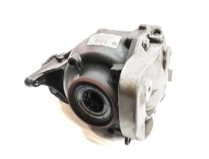 Thumbnail 1: 2009-2013 BMW X5 3.0L DIESEL / X6 4.4TT (E70 E71 E72) REAR DIFFERENTIAL (3.64)