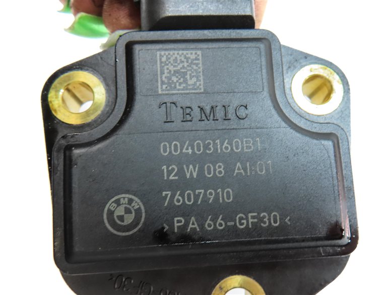 Thumbnail 5: 2012 BMW X5 (E70) 3.0L DIESEL (M57Y) ENGINE MOTOR OIL FLUID LEVEL SENSOR MODULE