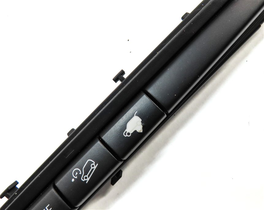 Thumbnail 7: 2012 BMW X5 (E70) PARK ASSIST HILL DESCENT TRUNK RELEASE BUTTON SWITCH PANEL