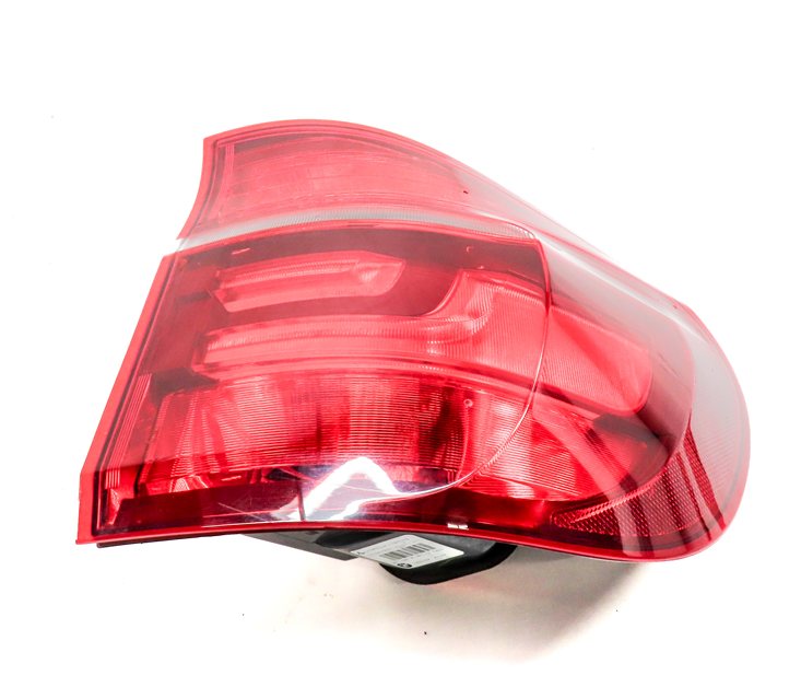 Thumbnail 4: 2011-2013 BMW X5 X5M (E70) RIGHT PASSENGER REAR OUTER TAILLIGHT BRAKE LIGHT LAMP