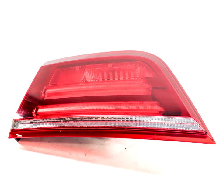 Thumbnail 4: 11-13 BMW X5 X5M (E70) RIGHT PASSENGER INNER TAILLIGHT LIGHT LAMP (INCANDESCENT)