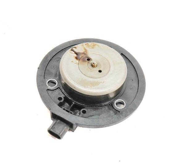 Thumbnail 1: 2013 AUDI Q5 (B8 8R) 2.0L (CPMA) ENGINE MOTOR VANOS VVT TIMING VALVE SOLENOID