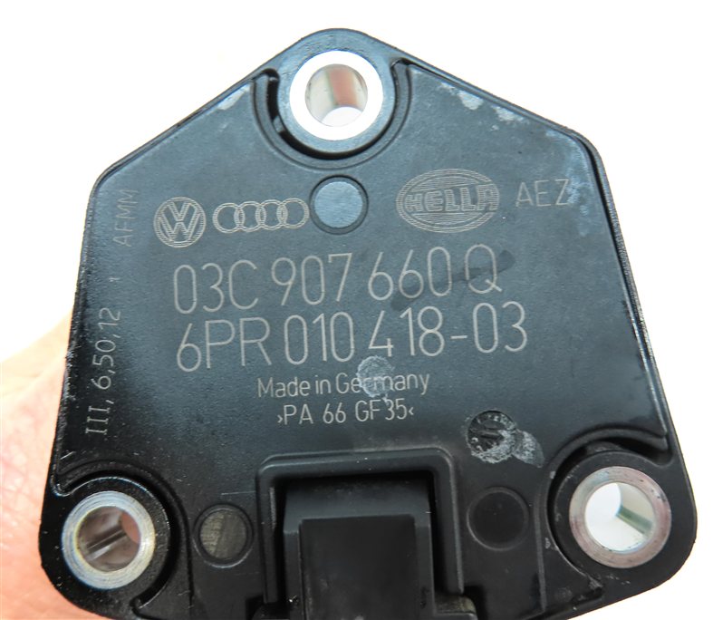 Thumbnail 5: 2013 AUDI Q5 (B8 8R) 2.0L (CPMA) ENGINE MOTOR OIL FLUID LEVEL SENSOR MODULE