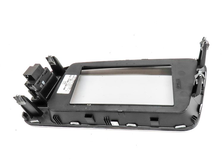 Thumbnail 4: 2013 AUDI Q5 (B8 8R) FRONT CENTER DASH NAVIGATION INFORMATION SCREEN TRIM BEZEL