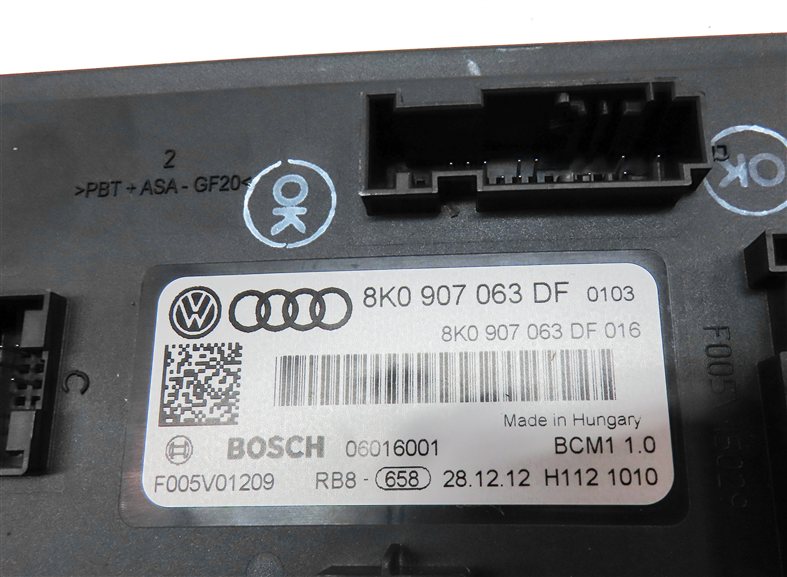 Thumbnail 15: 13 AUDI Q5 (B8 8R) 2.0L (CPMA) SPEEDOMETER ECM BCM IMMOBILIZER MODULE KEY SET/9