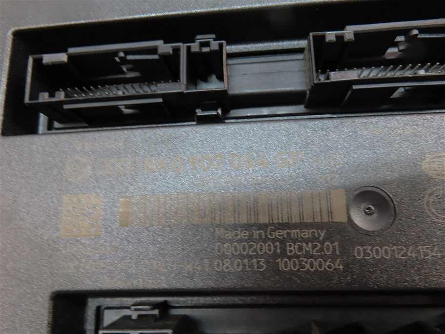 Thumbnail 18: 13 AUDI Q5 (B8 8R) 2.0L (CPMA) SPEEDOMETER ECM BCM IMMOBILIZER MODULE KEY SET/9