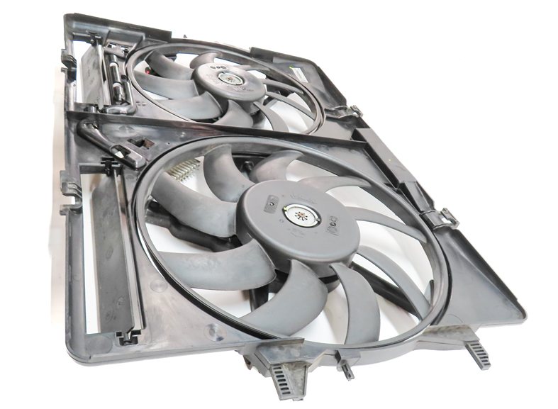 Thumbnail 3: 09-17 AUDI A4 A5 Q5 S4 (B8 8T 8R) 2.0L 3.0L 3.2L RADIATOR COOLING FAN w/ SHROUD