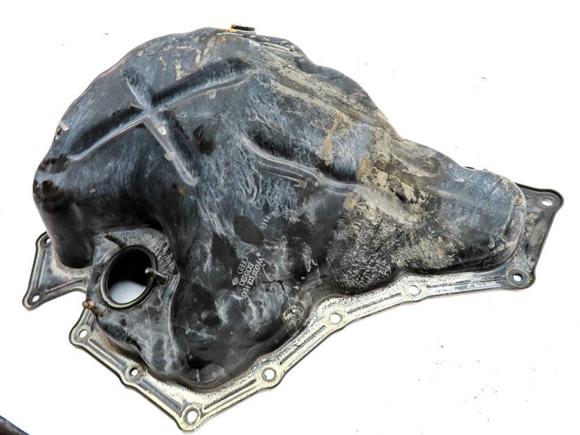 Thumbnail 6: 13-17 AUDI A4 A5 A6 Q5 (B8 C7 8K 8T 8R) 2.0L TURBO ENGINE LOWER OIL FLUID PAN