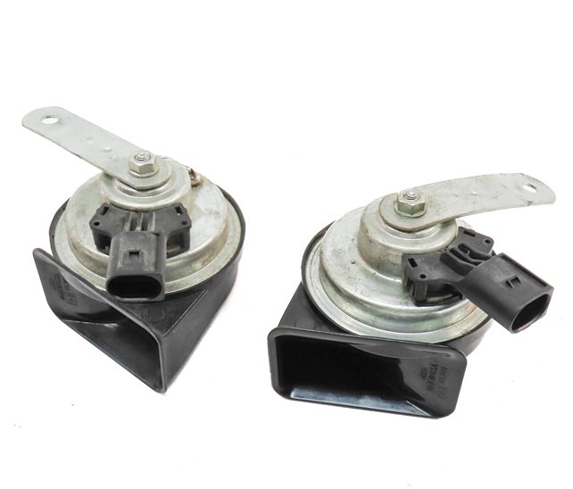 Thumbnail 4: 13-19 MERCEDES GL ML GLE GLS CLASS (W166 X166) HIGH & LOW TONE SAFETY HORN SET-2
