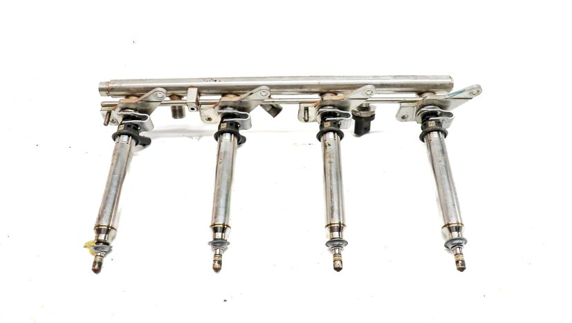 Thumbnail 3: 2013 MERCEDES GL450 (X166) 4.6L (278.928) ENGINE MOTOR FUEL INJECTOR SET w/RAILS