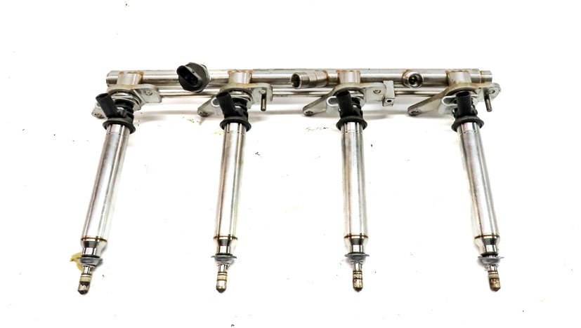 Thumbnail 5: 2013 MERCEDES GL450 (X166) 4.6L (278.928) ENGINE MOTOR FUEL INJECTOR SET w/RAILS