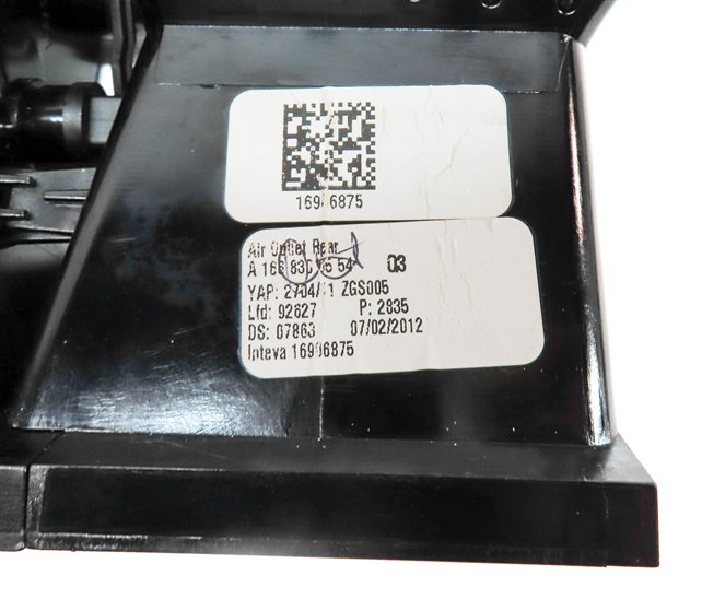 Thumbnail 4: 2013 MERCEDES GL450 (X166) REAR CENTER CONSOLE HEAT AIR AC DUAL VENT (Black)