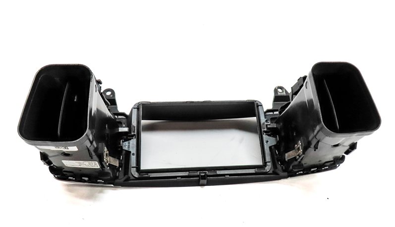 Thumbnail 6: 2013 MERCEDES GL450 (X166) CENTER DASH HEAT AIR AC VENT w/SCREEN TRIM ASSEMBLY