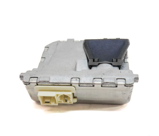 Thumbnail 3: 13-14 MERCEDES GL ML (W166 X166) FRONT LANE DEPARTURE KEEP ASSIST CAMERA MODULE