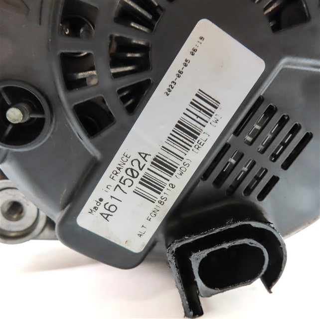 Thumbnail 5: 11-18 MERCEDES CL CLS E GL ML S (C216 W212 W166 X166 C218) V8 180 AMP ALTERNATOR