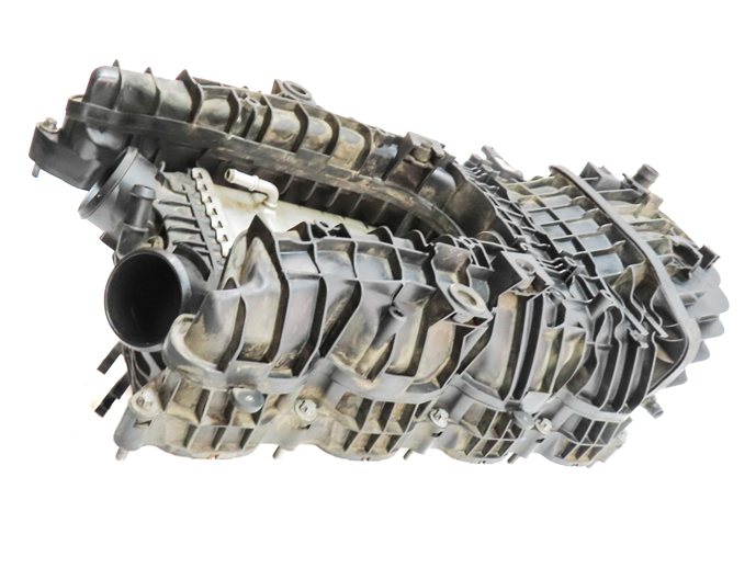 Thumbnail 3: 11-20 MERCEDES E GL ML S W212 W166 W221 X166 4.6L INTAKE MANIFOLD w/ INTERCOOLER