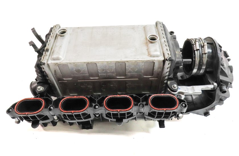 Thumbnail 8: 11-20 MERCEDES E GL ML S W212 W166 W221 X166 4.6L INTAKE MANIFOLD w/ INTERCOOLER